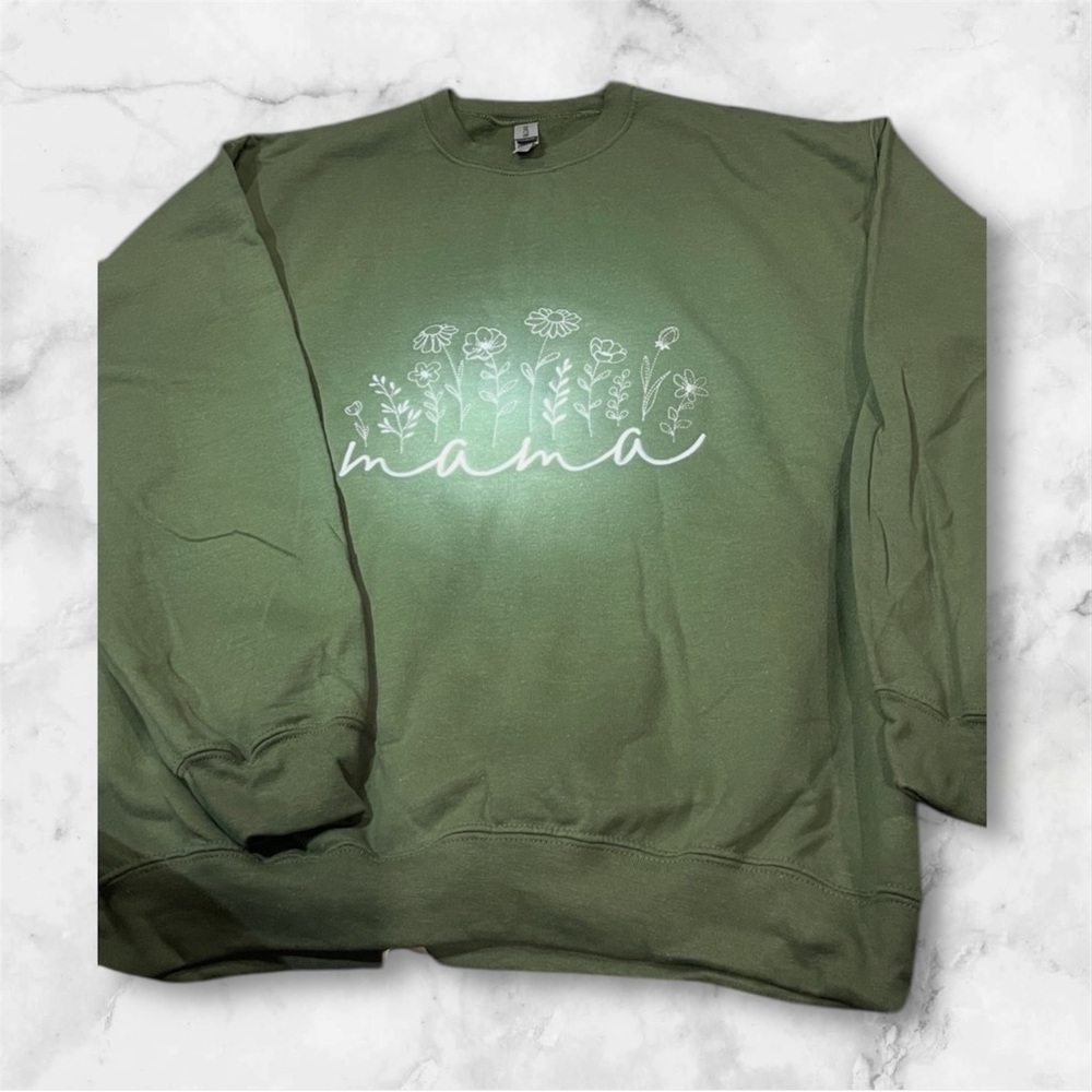 Size L Mama Sweatshirt